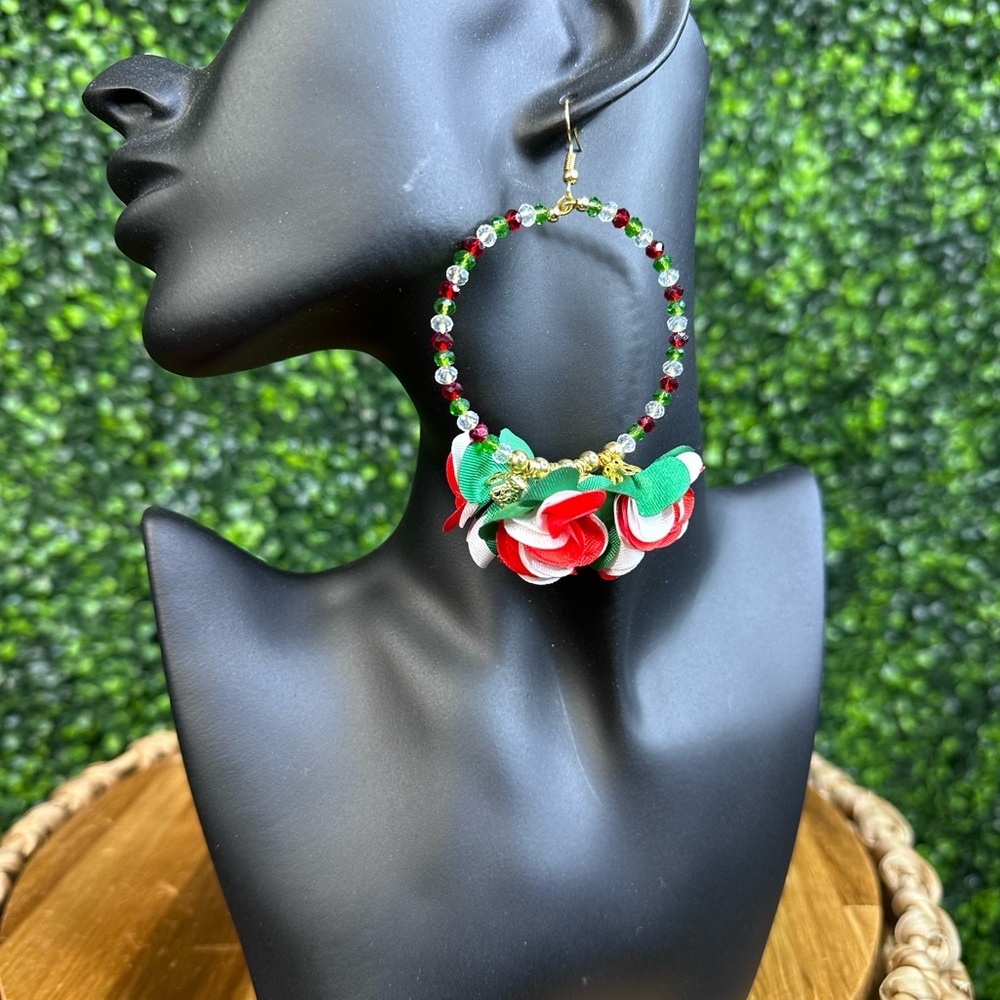 Hand made Red white and green Hand made‎ chezco crystal  Hoop Earrings NEW